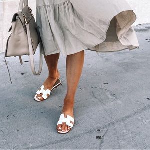 New in box. Steve Madden White Hadyn sandal size 9